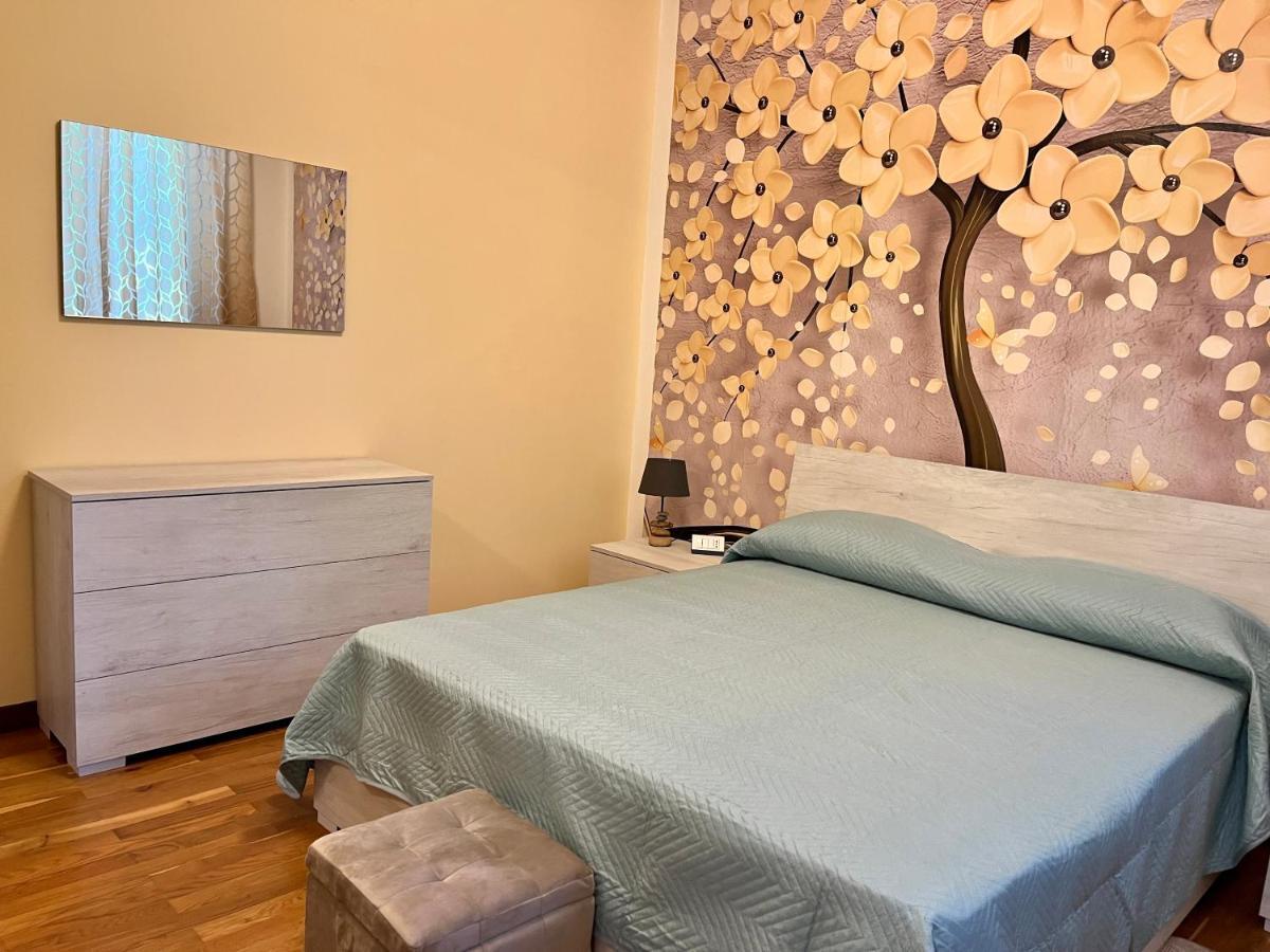 Lukas Home Con Il Cuore Appartamento 3 Camere Al Piano Terra E Appartamento 1 Camera In Taverna Merone Εξωτερικό φωτογραφία