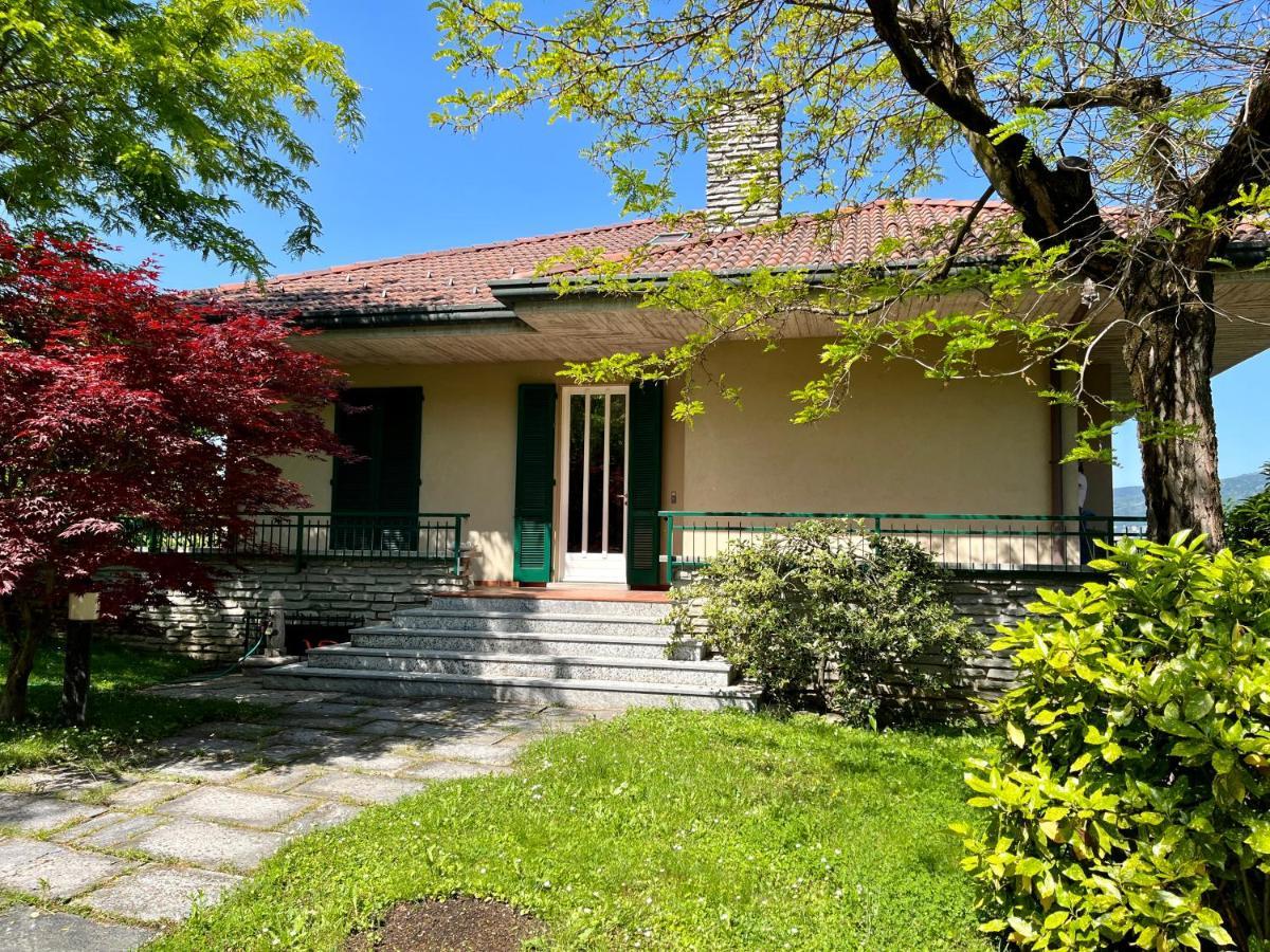 Lukas Home Con Il Cuore Appartamento 3 Camere Al Piano Terra E Appartamento 1 Camera In Taverna Merone Εξωτερικό φωτογραφία