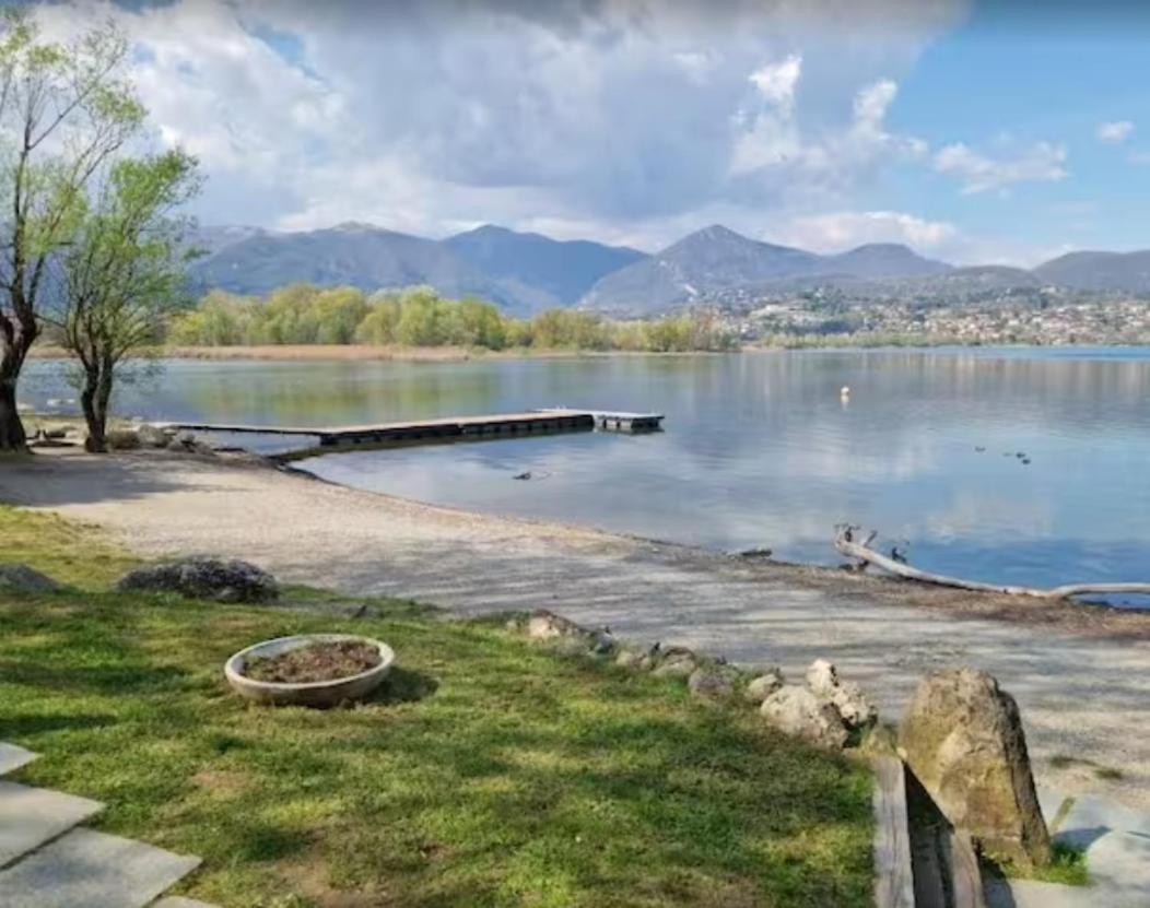 Lukas Home Con Il Cuore Appartamento 3 Camere Al Piano Terra E Appartamento 1 Camera In Taverna Merone Εξωτερικό φωτογραφία
