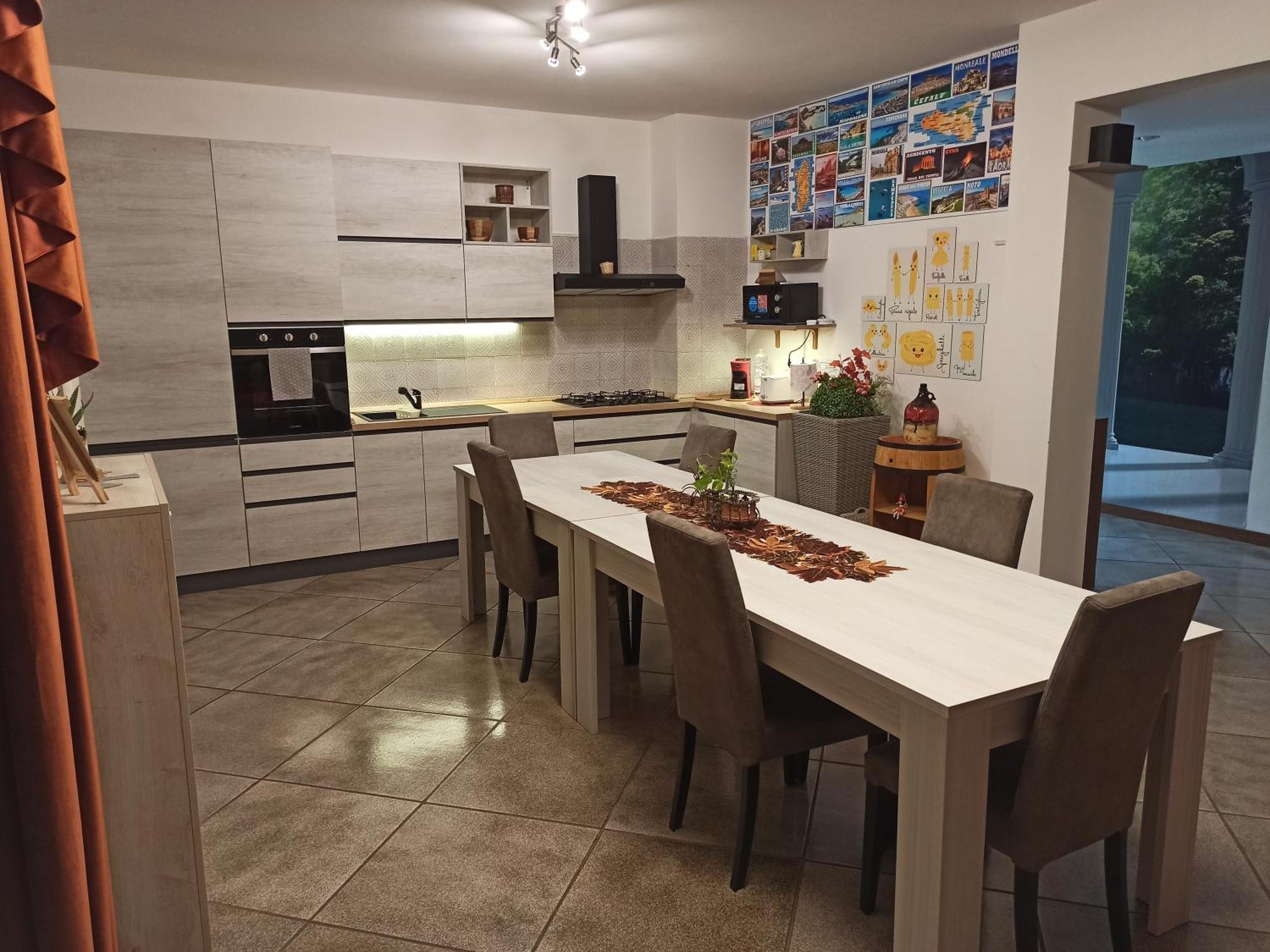 Lukas Home Con Il Cuore Appartamento 3 Camere Al Piano Terra E Appartamento 1 Camera In Taverna Merone Εξωτερικό φωτογραφία